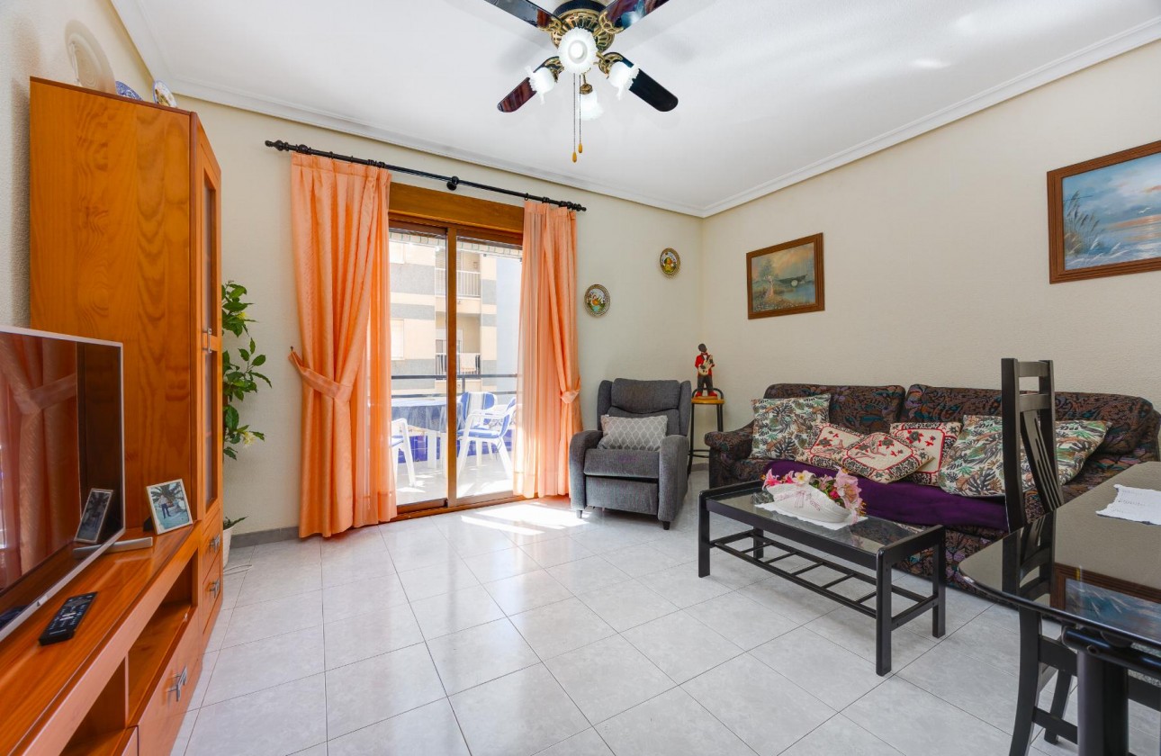 Begagnad - Lägenhet - Torrevieja - Playa del Cura