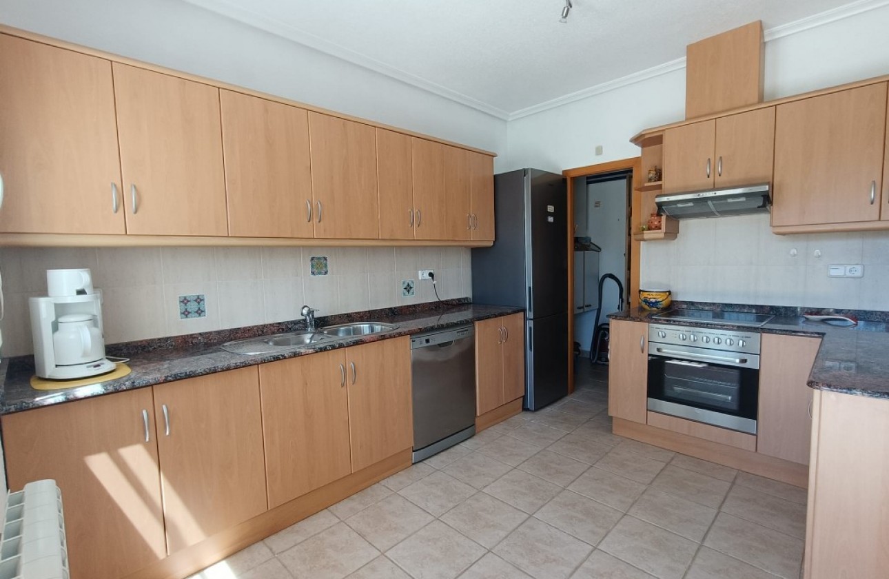 Begagnad - Landsbyggdshus - Albatera