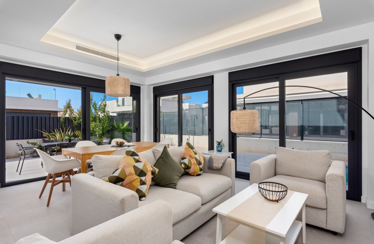 Begagnad - Parhus - La Marina