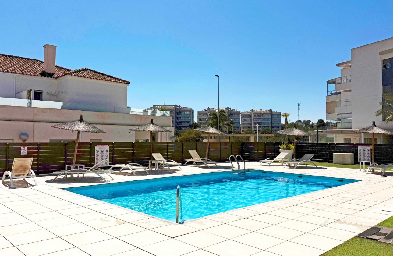 Begagnad - Parhus - Orihuela Costa - Los Dolses