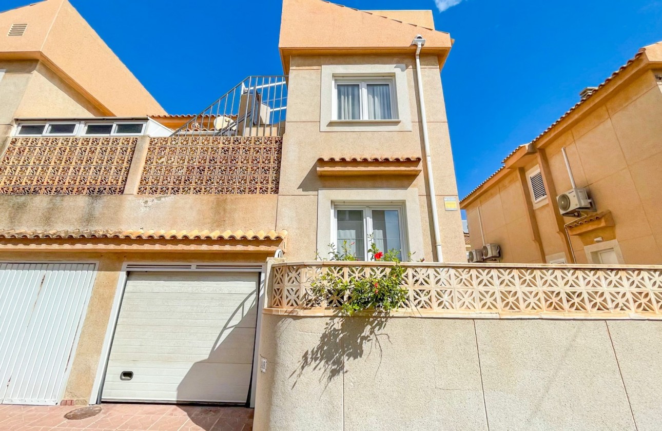 Begagnad - Parhus - Torrevieja - Cabo Cervera