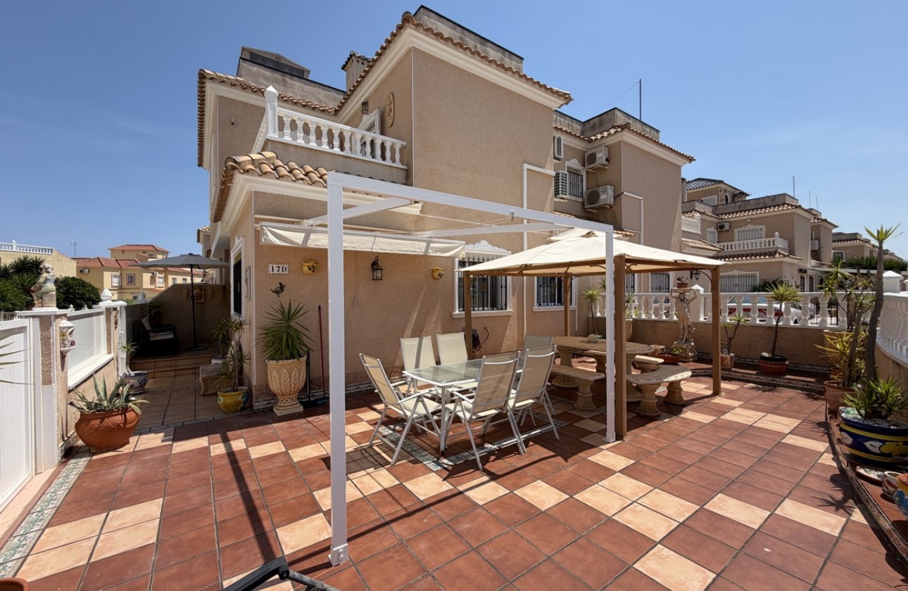 Begagnad - Radhus - Orihuela Costa - La Zenia