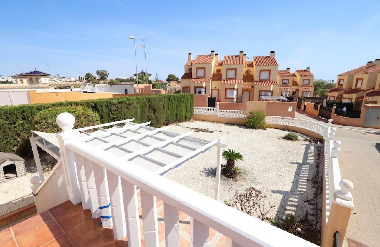 Begagnad - Radhus - Orihuela Costa - Lomas de Cabo Roig