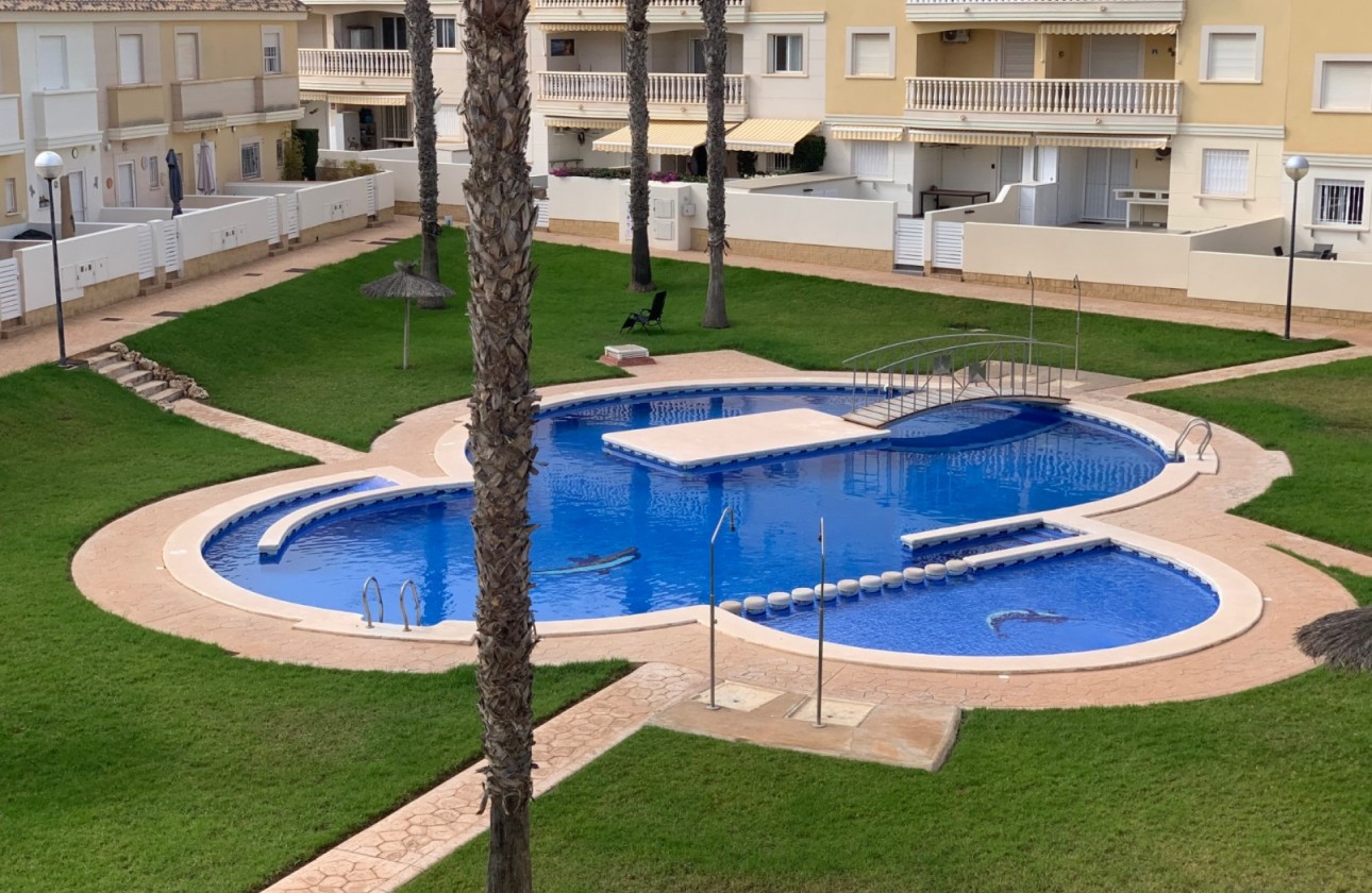 Begagnad - Radhus - Orihuela Costa - Lomas de Cabo Roig