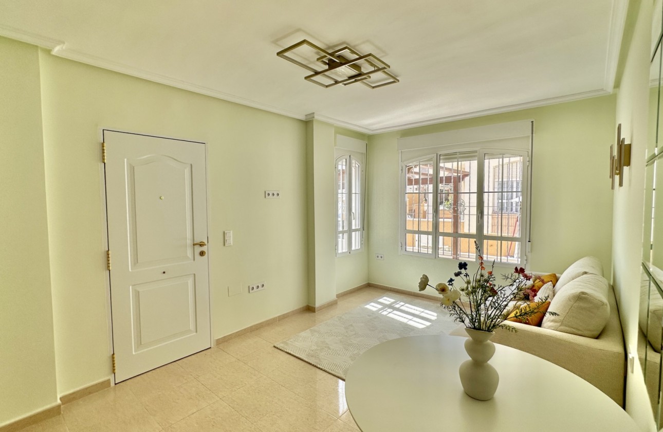 Begagnad - Radhus - Orihuela Costa - Lomas de Cabo Roig