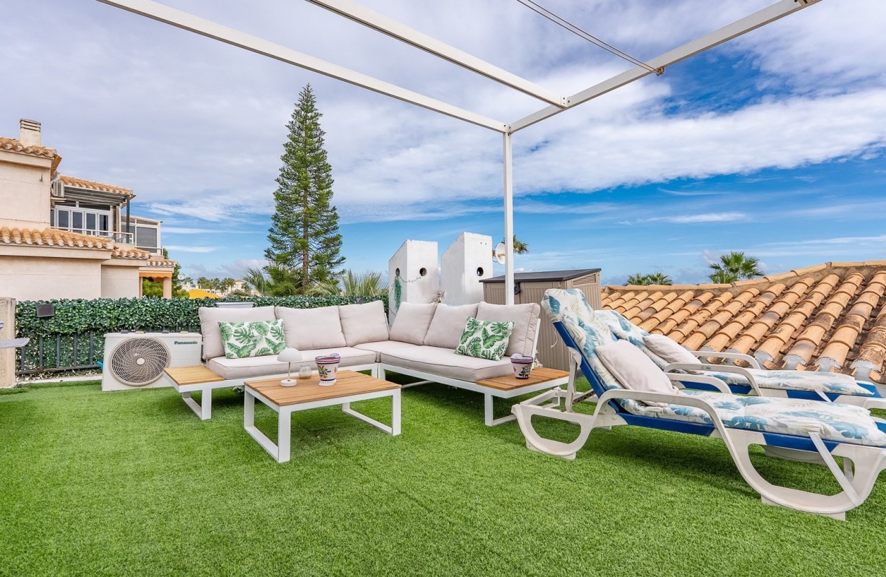 Begagnad - Radhus - Orihuela Costa - Playa Flamenca