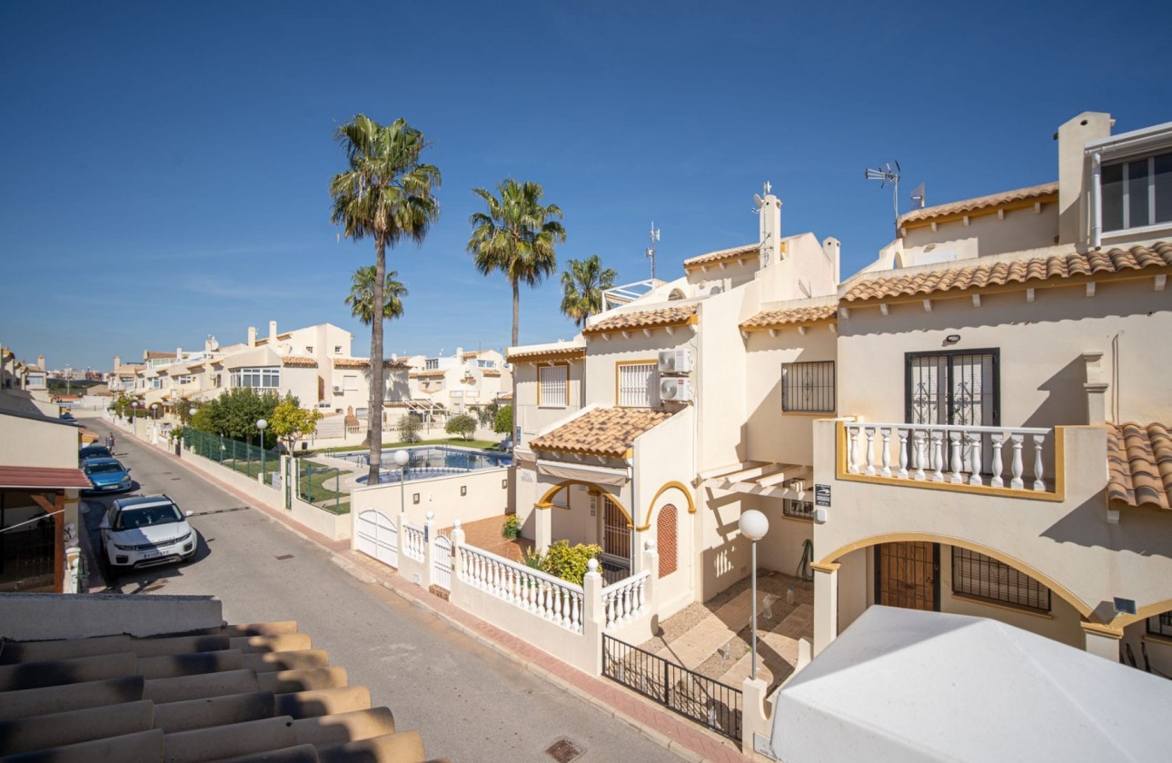 Begagnad - Radhus - Orihuela Costa - Playa Flamenca