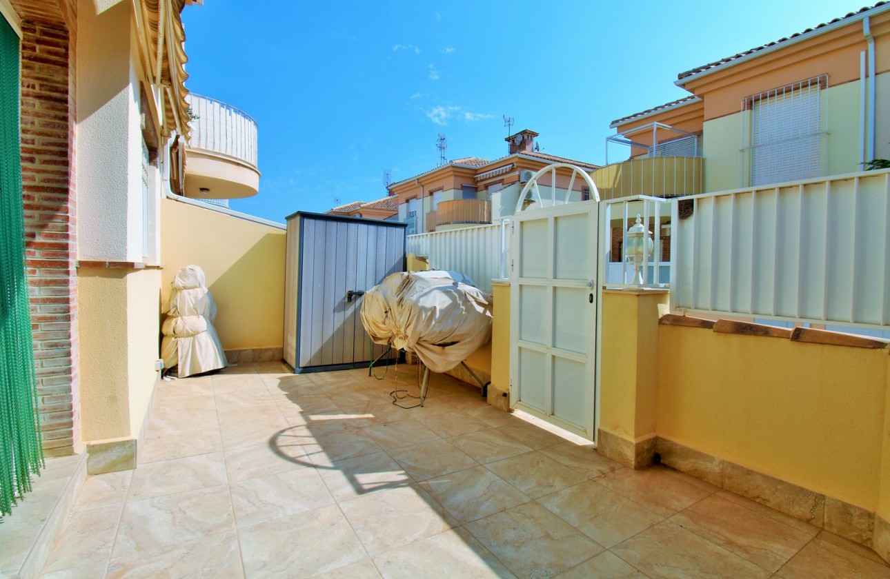 Begagnad - Radhus - Orihuela Costa - Playa Flamenca
