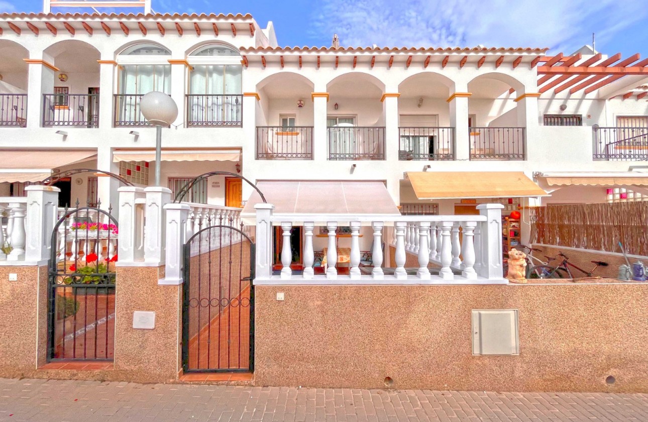 Begagnad - Radhus - Orihuela Costa - Punta Prima