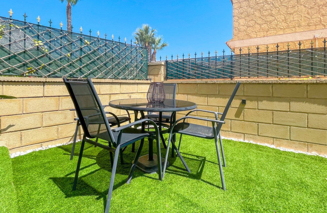 Begagnad - Radhus - Orihuela Costa - Punta Prima