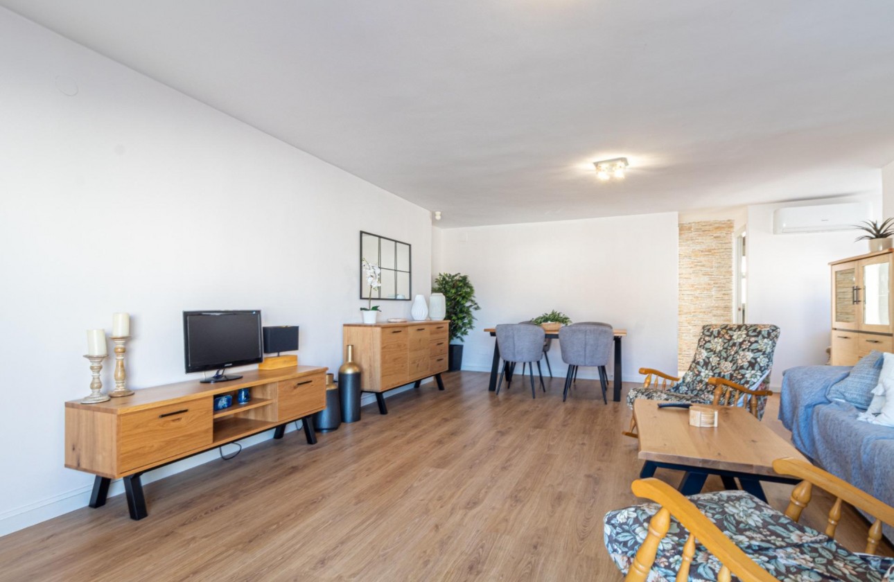 Begagnad - Radhus - Torrevieja - Los Balcones - Los Altos del Edén