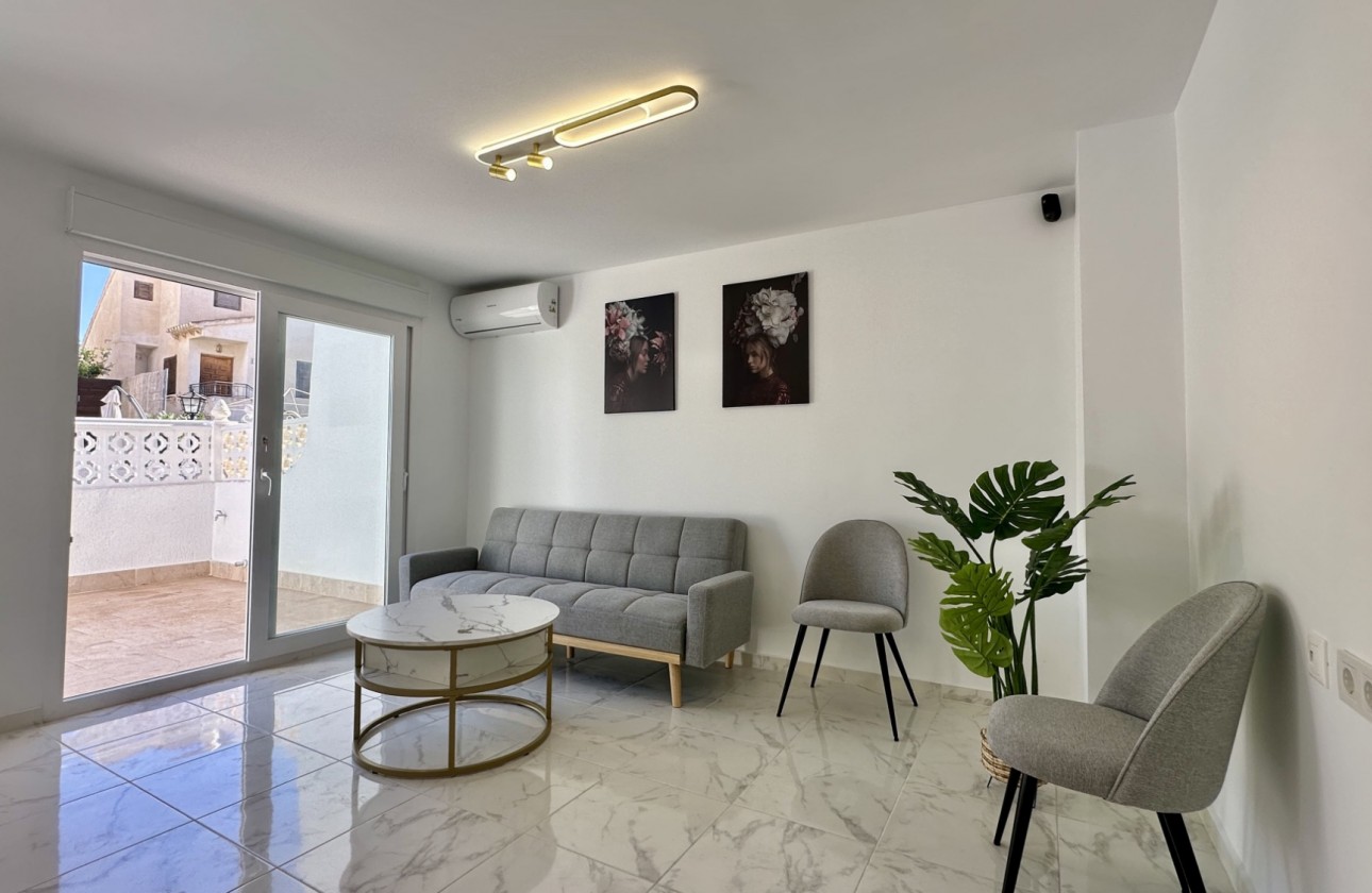 Begagnad - Radhus - Torrevieja - Los Balcones - Los Altos del Edén