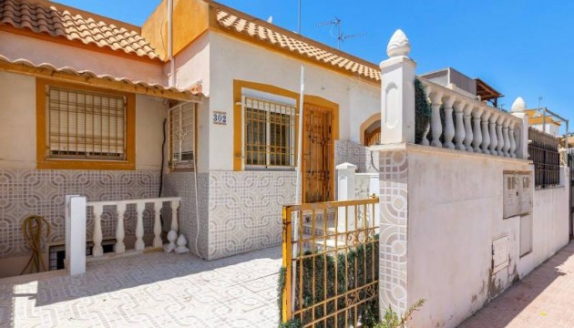 Бунгало - Перепродажа - Torrevieja - La Siesta - El Salado -  Torreta