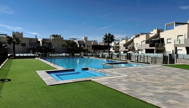 Бунгало - Перепродажа - Torrevieja - Nueva Torrevieja - Aguas Nuevas