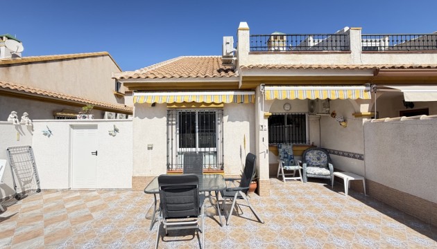 Bungalow - Begagnad - Orihuela Costa - La Zenia