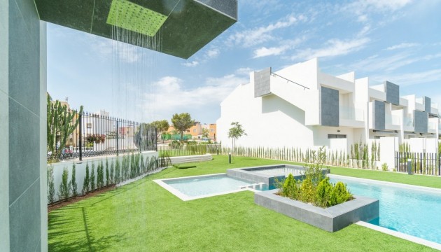 Bungalow - Nowy budynek - Torrevieja - Los Balcones - Los Altos del Edén