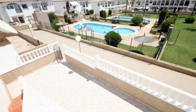 Bungalow - Odsprzedaż - Orihuela Costa - Punta Prima