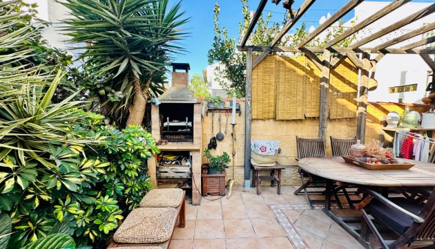 Bungalow - Odsprzedaż - Torrevieja - Nueva Torrevieja - Aguas Nuevas