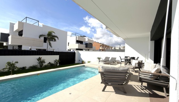 Bungalow - Resale - Pilar de la Horadada - Costa Blanca Sur