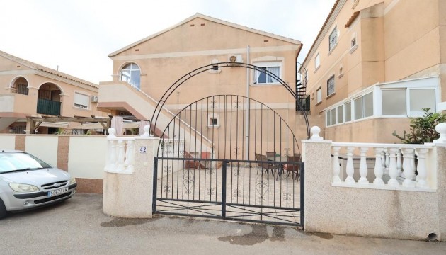 Bungalow - Videresalg - Orihuela Costa - La Zenia
