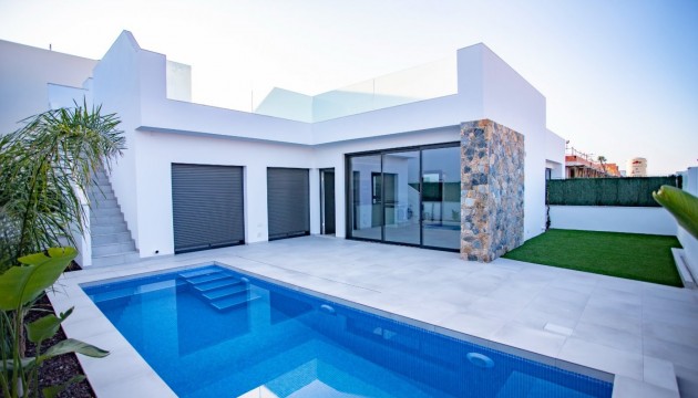 Chalet Independiente - Nueva construcción  - San Javier - San Javier