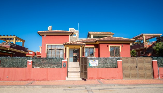 Chalet Independiente - Reventa - Algorfa - Lo Crispin