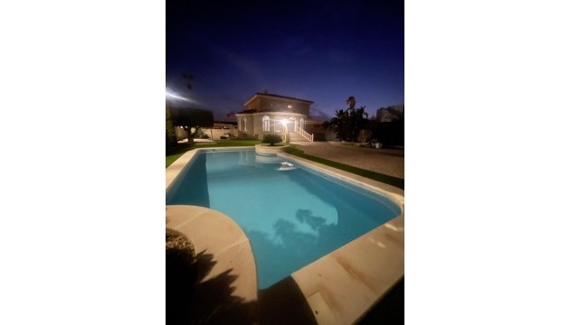 Chalet Independiente - Reventa - Ciudad Quesada - Doña Pepa