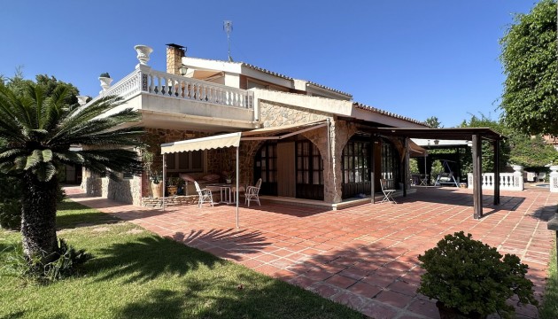 Chalet Independiente - Reventa - Elche - Elche