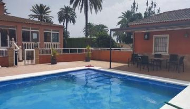 Chalet Independiente - Reventa - Elche - Elche