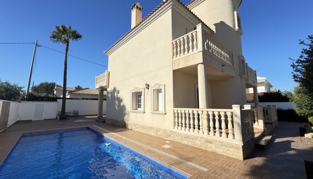 Chalet Independiente - Reventa - Orihuela Costa - Cabo Roig