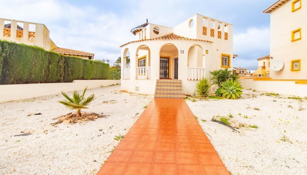 Chalet Independiente - Reventa - Orihuela Costa - Lomas de Cabo Roig