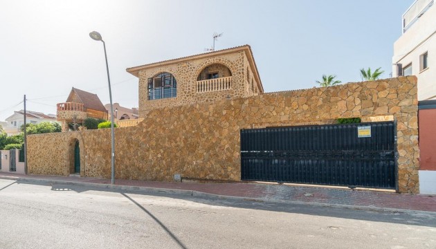 Chalet Independiente - Reventa - Orihuela Costa - Los Balcones - Los Altos del Edén