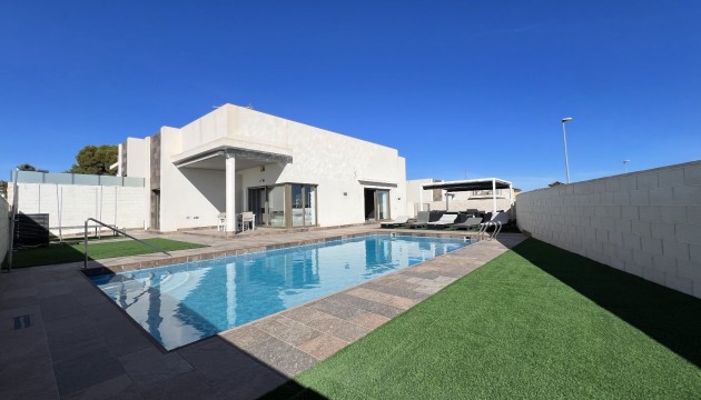 Chalet Independiente - Reventa - Orihuela Costa - Orihuela Costa