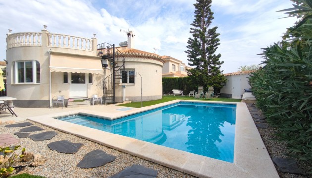 Chalet Independiente - Reventa - Orihuela Costa - Playa Flamenca