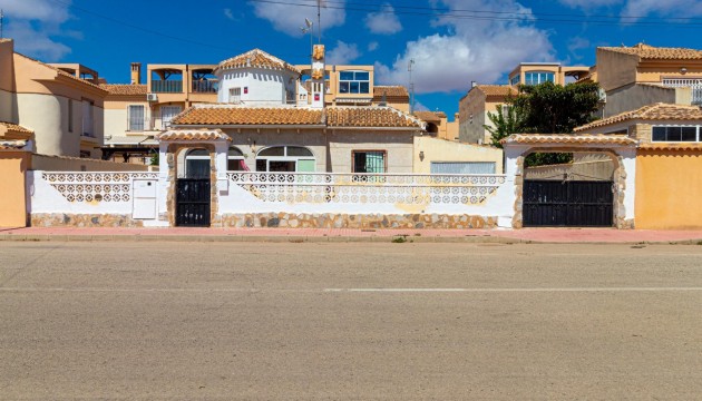 Chalet Independiente - Reventa - Orihuela Costa - Playa Flamenca