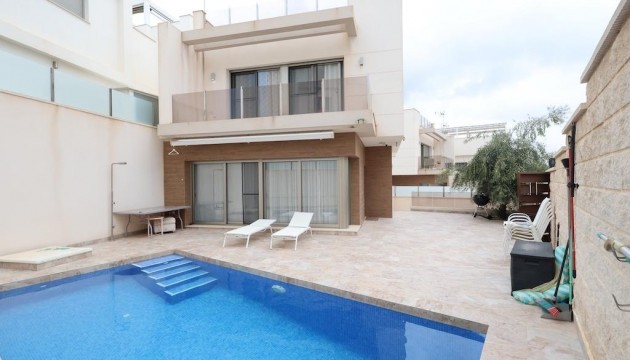 Chalet Independiente - Reventa - Orihuela Costa - Villamartín