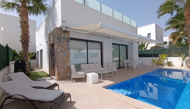 Chalet Independiente - Reventa - San Javier - San Javier