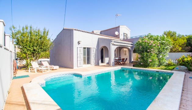 Chalet Independiente - Reventa - Torrevieja - Los Balcones - Los Altos del Edén