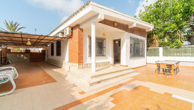 Chalet Independiente - Reventa - Torrevieja - Los Frutales