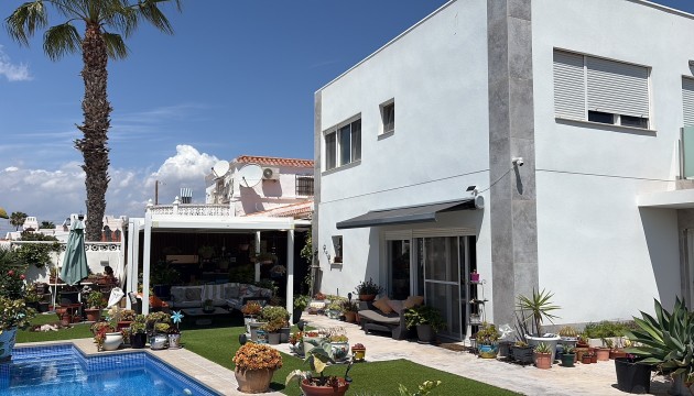 Chalet Independiente - Reventa - Torrevieja - Torreta Florida