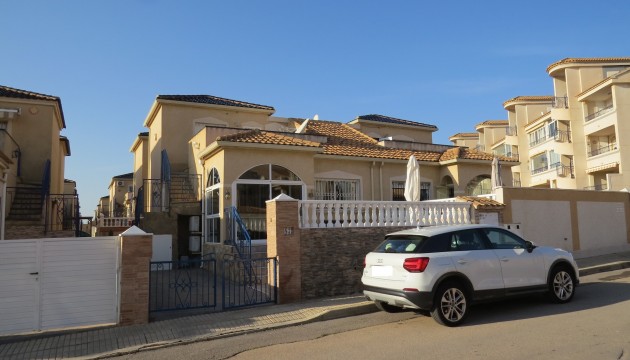 Chalet Pareado - Reventa - Orihuela Costa - Los Altos