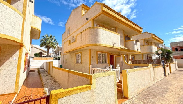 Chalet Pareado - Reventa - Orihuela Costa - Los Altos