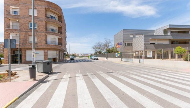 Comercial - Reventa - Almoradi - Almoradí