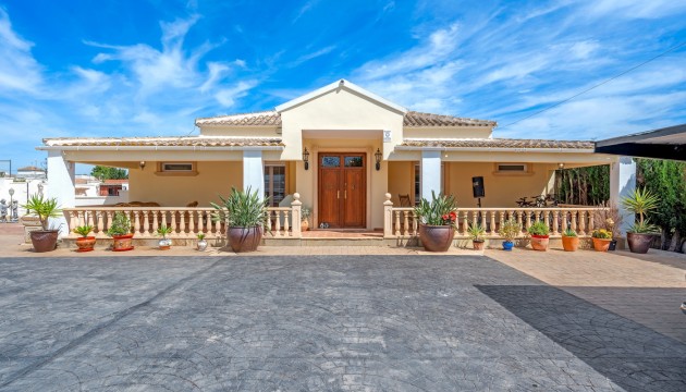 Country House - Odsprzedaż - Almoradi - Las Heredades