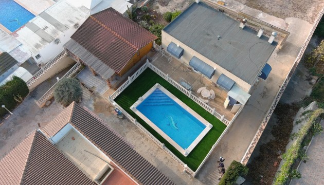 Detached Villa - Herverkoop - Albatera - Albatera