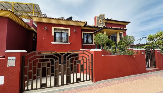 Detached Villa - Herverkoop - Algorfa - Algorfa