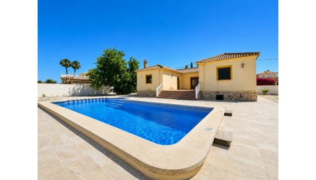 Detached Villa - Herverkoop - Catral - Catral