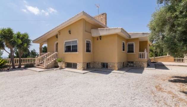 Detached Villa - Herverkoop - Crevillente - Crevillente