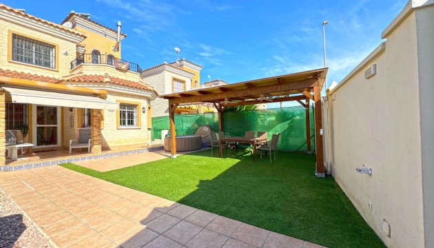 Detached Villa - Herverkoop - Guardamar del Segura - El Raso