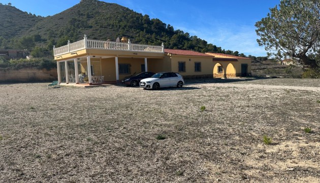 Detached Villa - Herverkoop - Hondón de los Fráiles - Hondón de los Fráiles